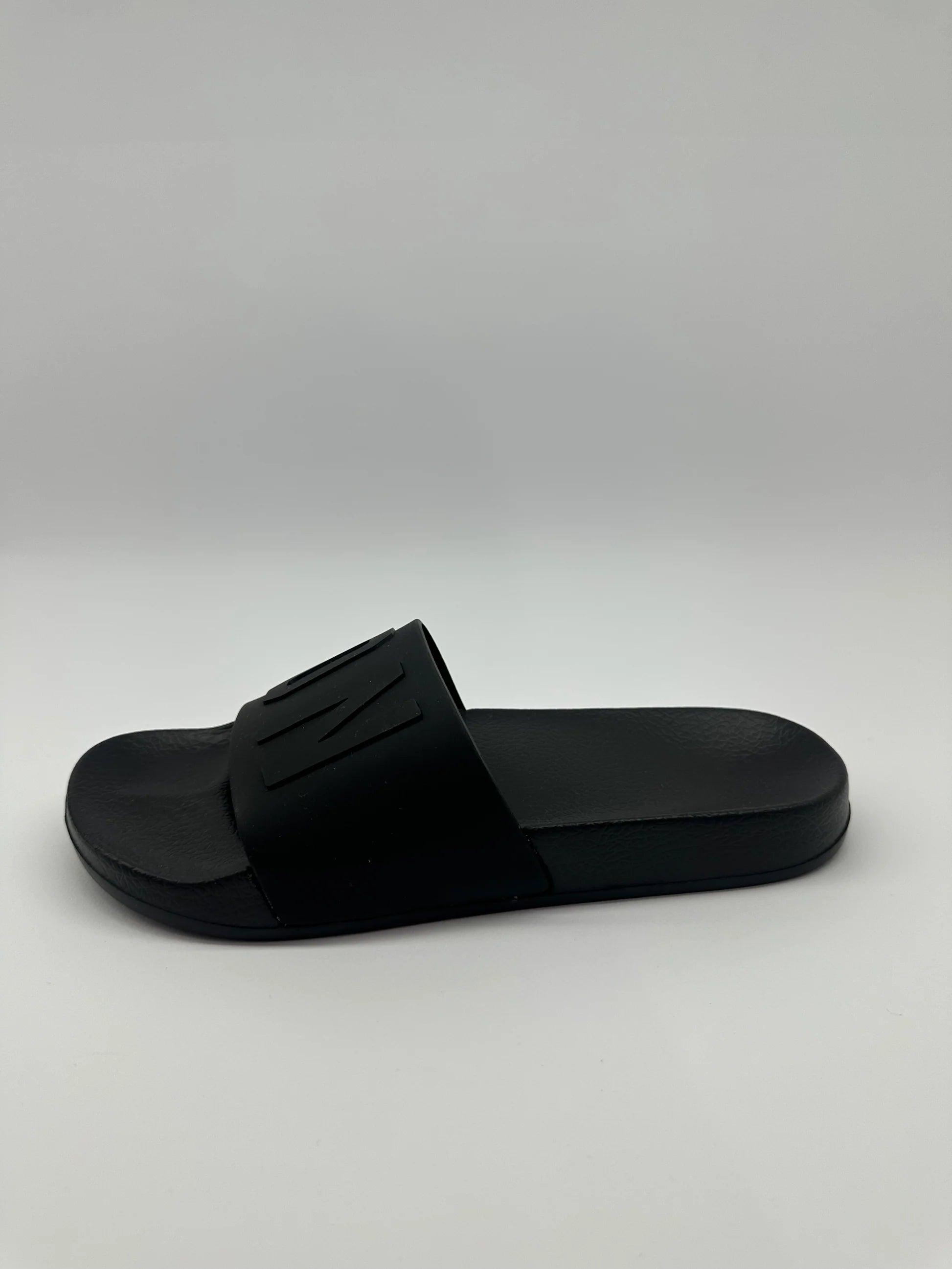 CIABATTA ICON ART. IC03921TU - NERO