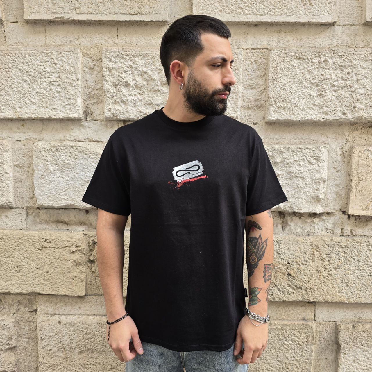 T-Shirt Propaganda 830 - Nero