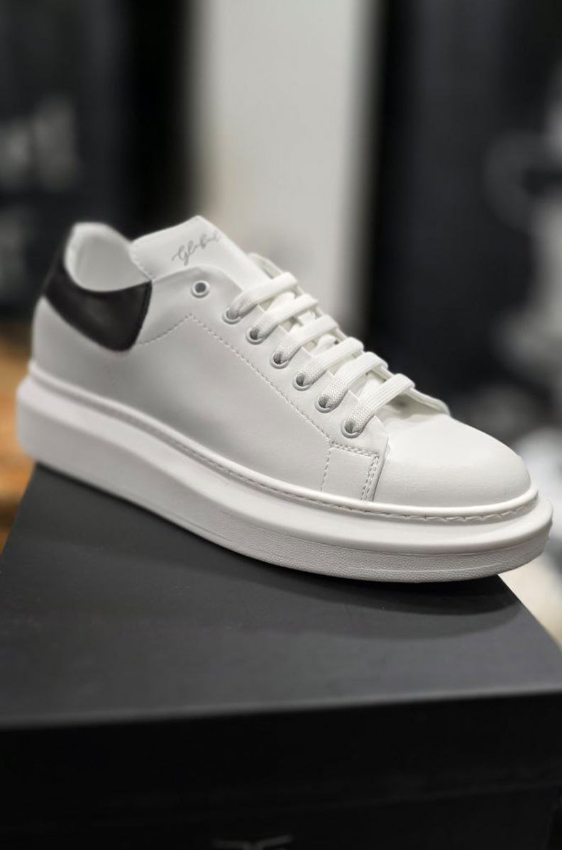 SNEAKERS MOD. MCQUEEN GLOBAL OFFICIAL - BIANCO/NERO